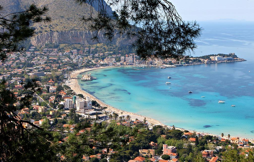 Belmonte102 Esclusive Suites Palermo Ngoại thất bức ảnh